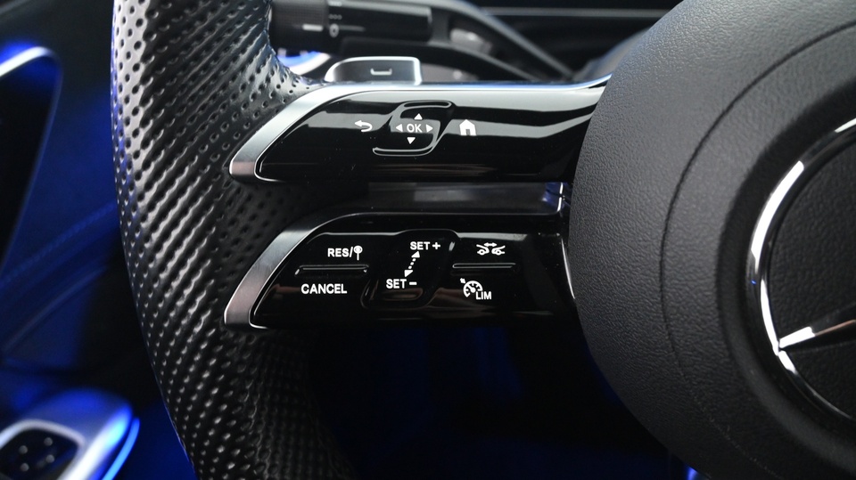 Mercedes-Benz EQE vaihtoauto