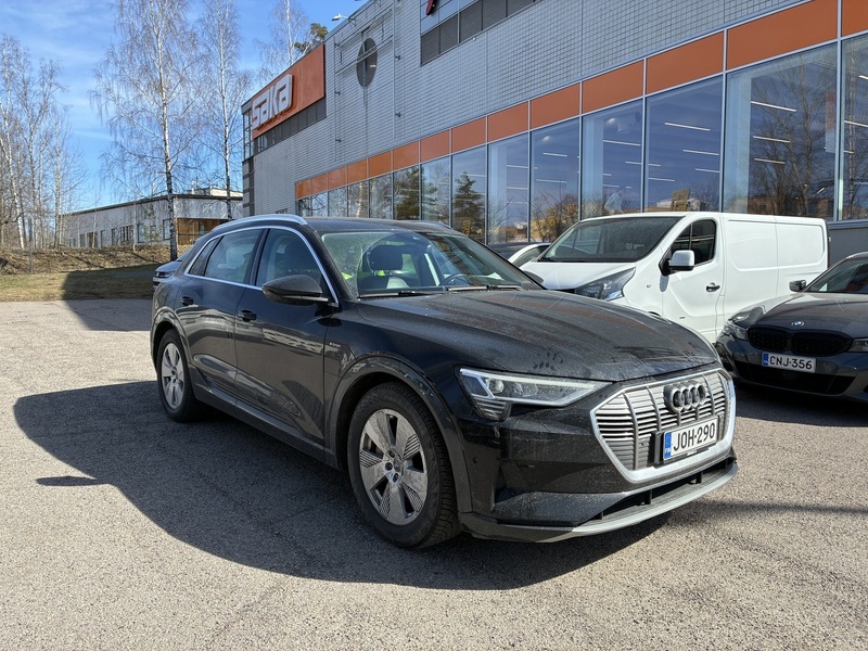 Audi e-tron vaihtoauto