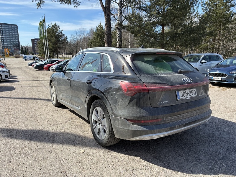 Audi e-tron vaihtoauto