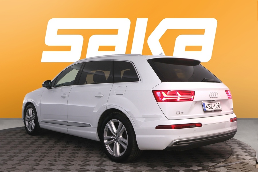 Audi Q7 vaihtoauto