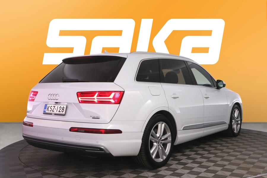 Audi Q7 vaihtoauto