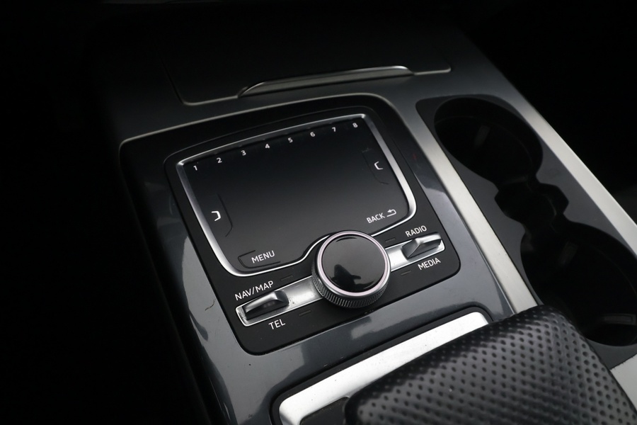 Audi Q7 vaihtoauto