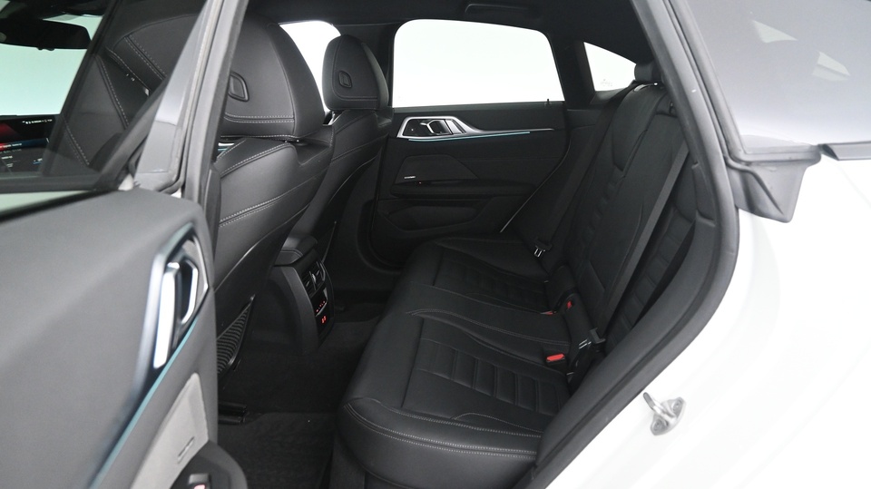 BMW i4 M50 vaihtoauto