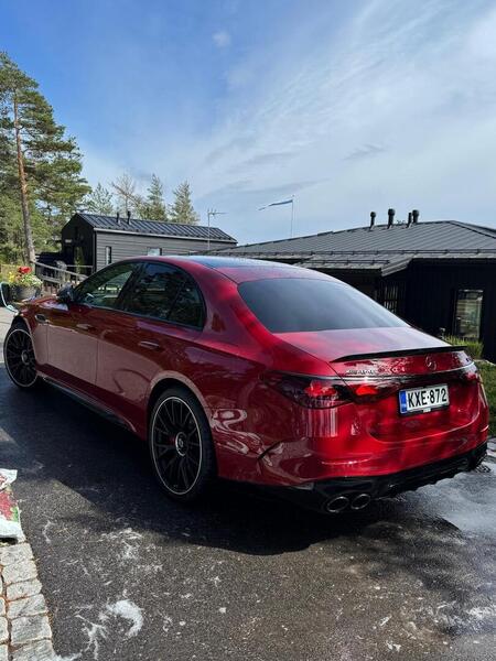 Mercedes-Benz E vaihtoauto