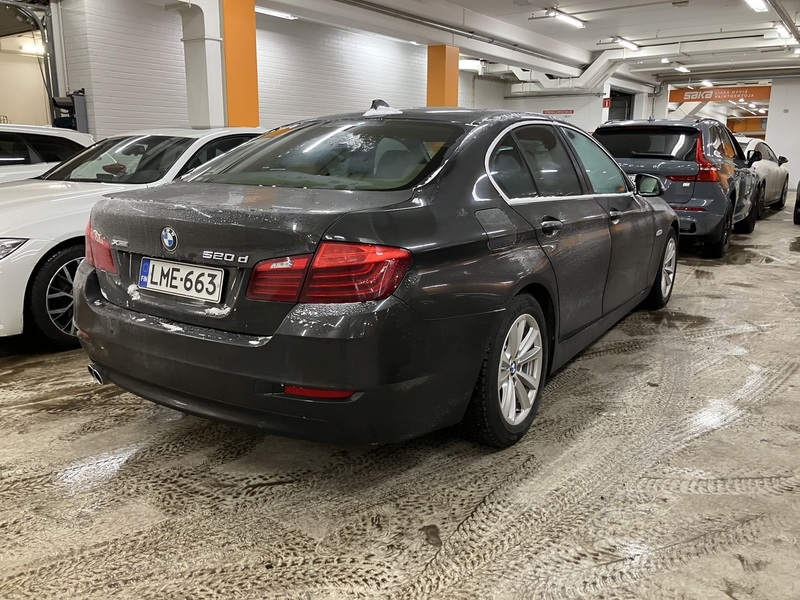 BMW 520 vaihtoauto