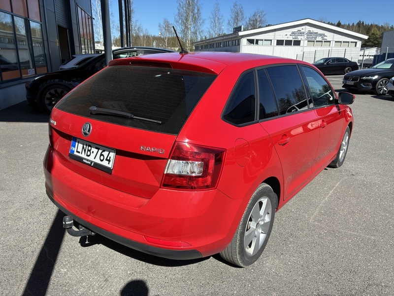 Skoda Rapid vaihtoauto