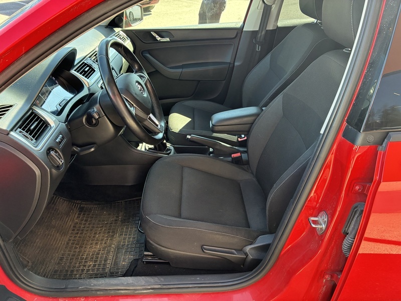 Skoda Rapid vaihtoauto