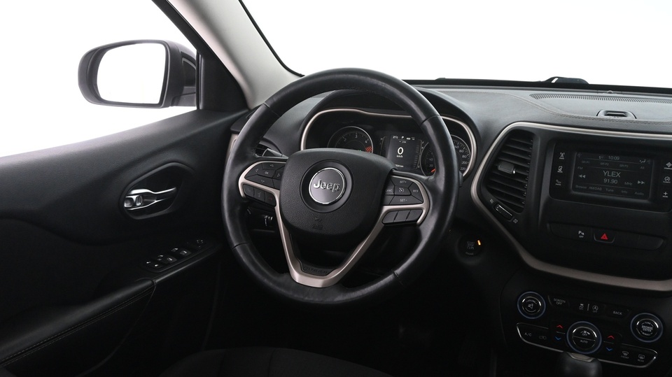 Jeep Cherokee vaihtoauto