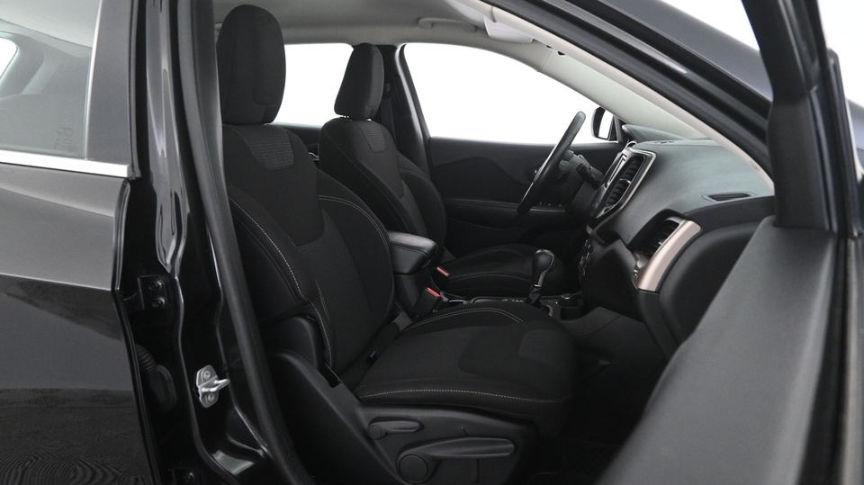 Jeep Cherokee vaihtoauto