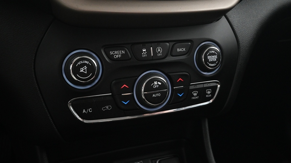 Jeep Cherokee vaihtoauto