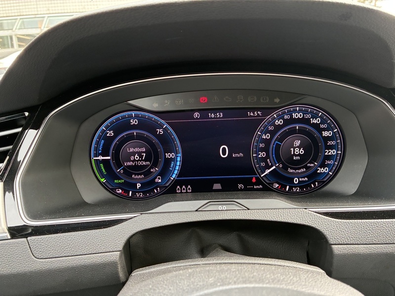 Volkswagen Passat vaihtoauto