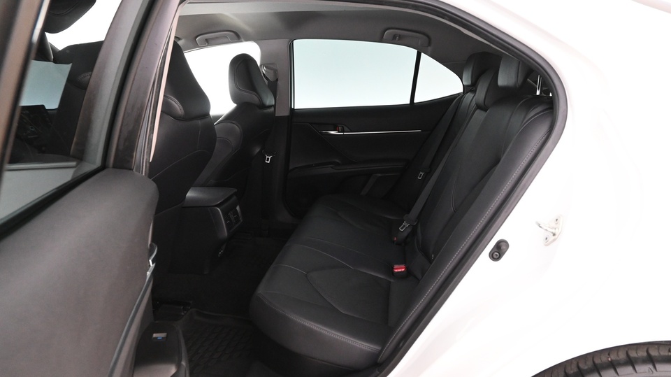 Toyota Camry vaihtoauto