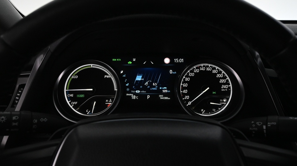 Toyota Camry vaihtoauto