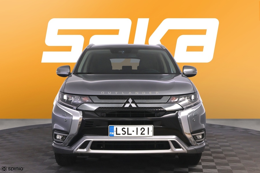 Mitsubishi Outlander PHEV vaihtoauto