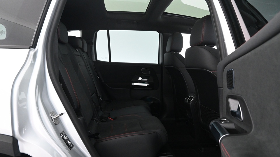 Mercedes-Benz EQB vaihtoauto