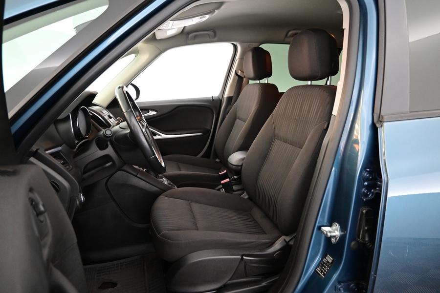 Opel Zafira Tourer vaihtoauto