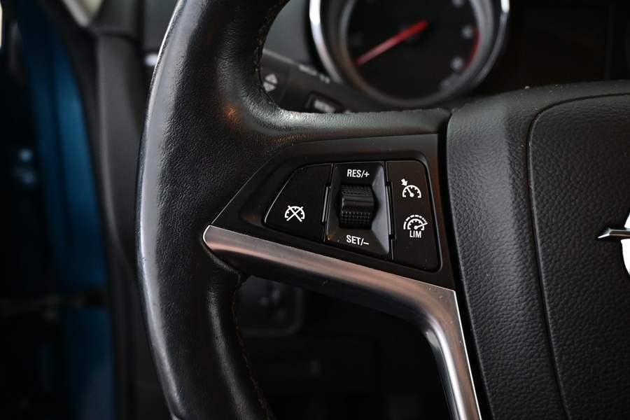 Opel Zafira Tourer vaihtoauto