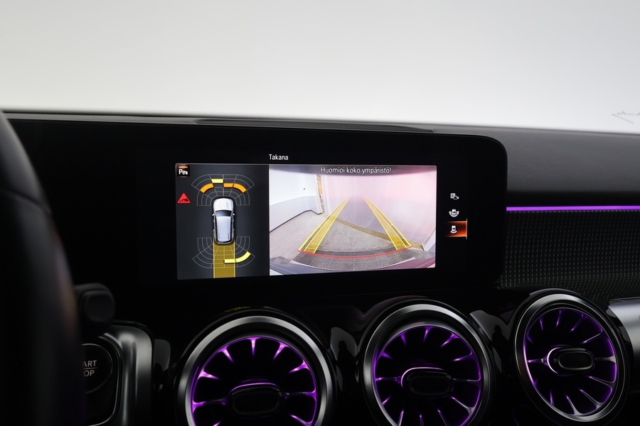 Mercedes-Benz EQB vaihtoauto