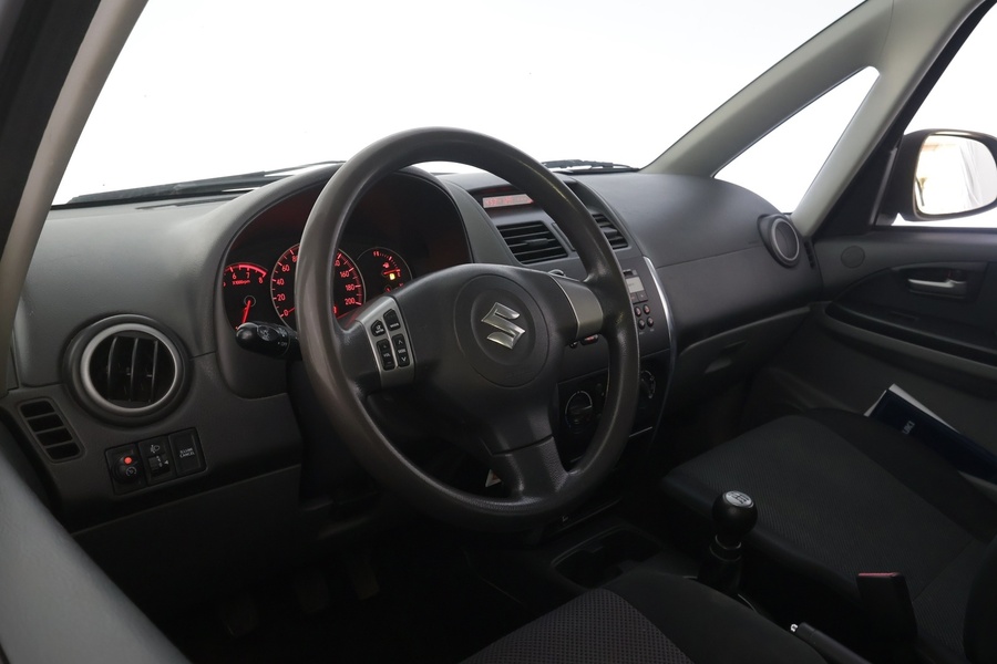 Suzuki SX4 vaihtoauto