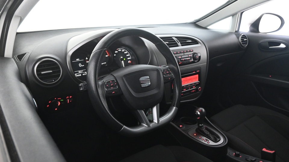 SEAT Leon vaihtoauto