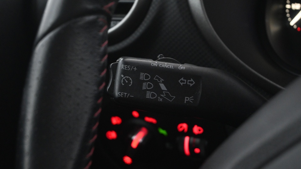 SEAT Leon vaihtoauto