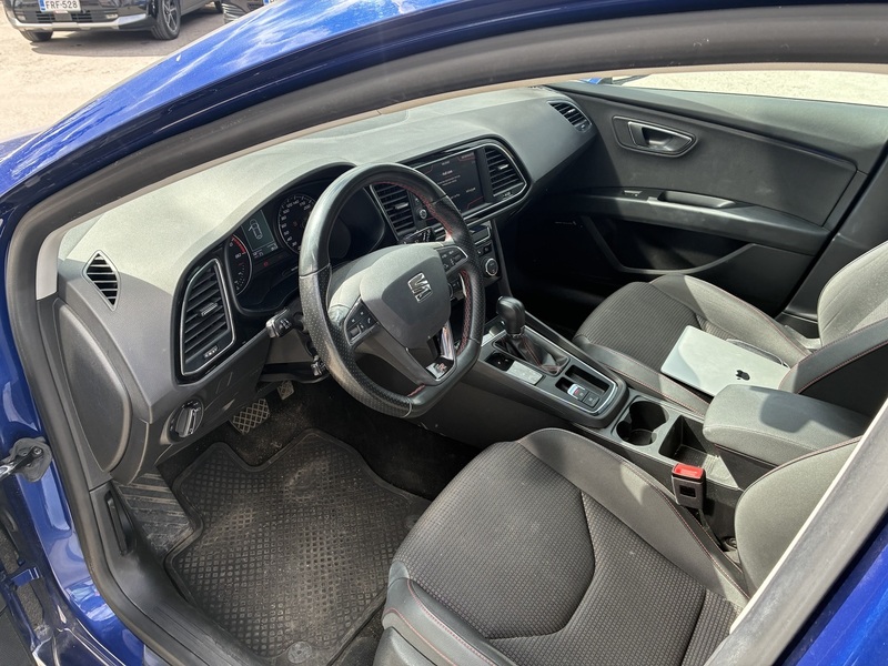 SEAT Leon ST vaihtoauto