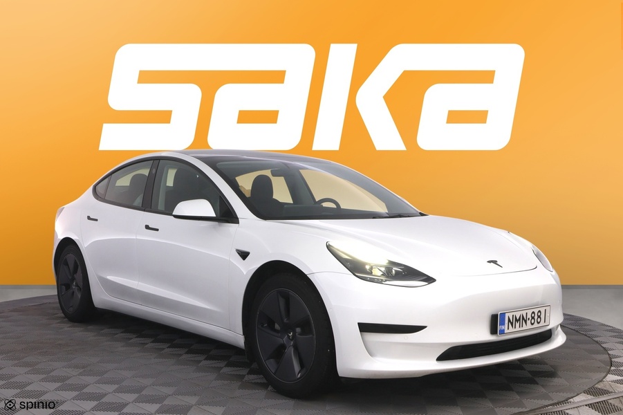 Tesla Model 3 vaihtoauto