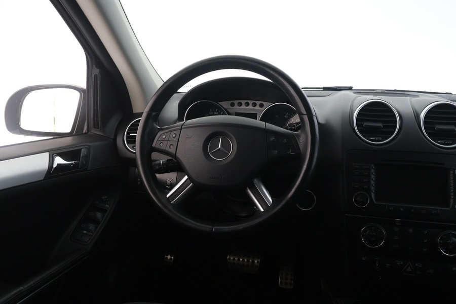 Mercedes-Benz ML vaihtoauto