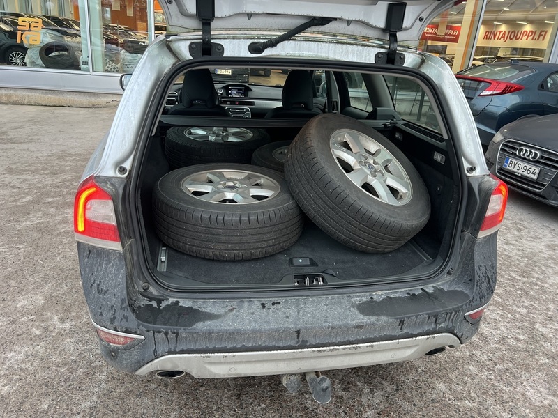 Volvo XC70 vaihtoauto