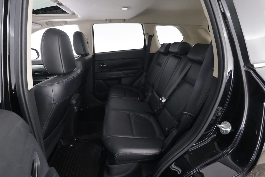 Mitsubishi Outlander PHEV vaihtoauto
