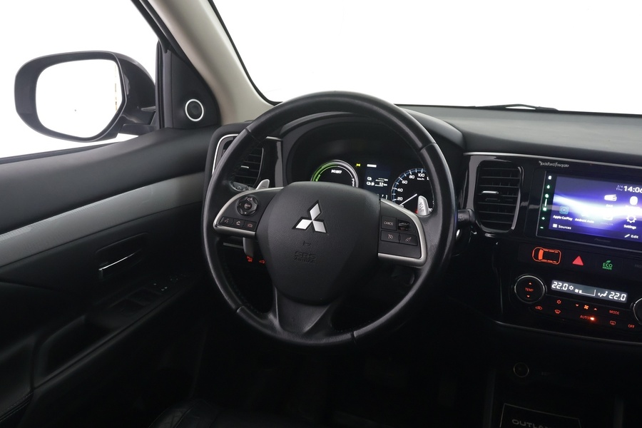 Mitsubishi Outlander PHEV vaihtoauto