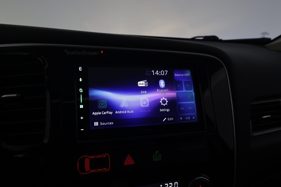 Mitsubishi Outlander PHEV vaihtoauto