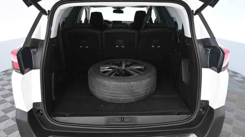 Peugeot 5008 vaihtoauto