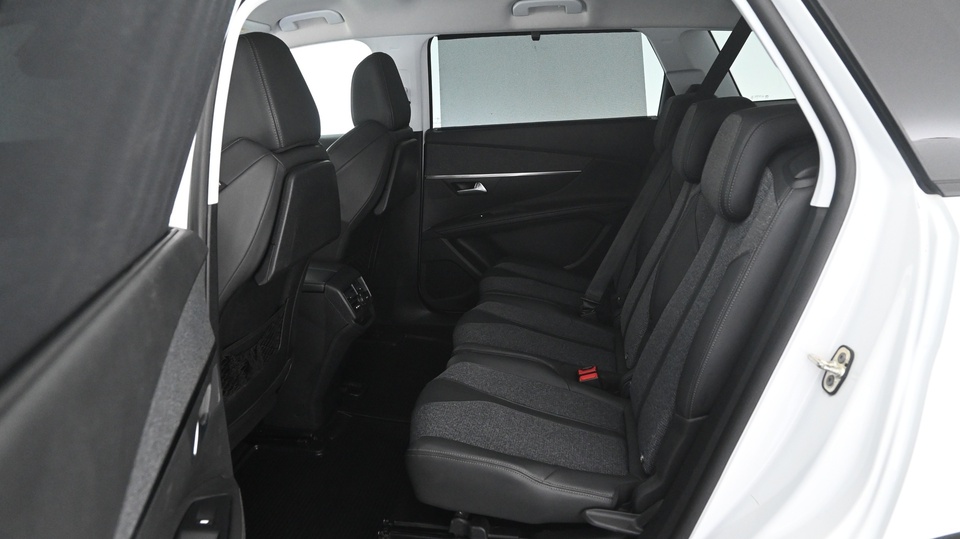 Peugeot 5008 vaihtoauto