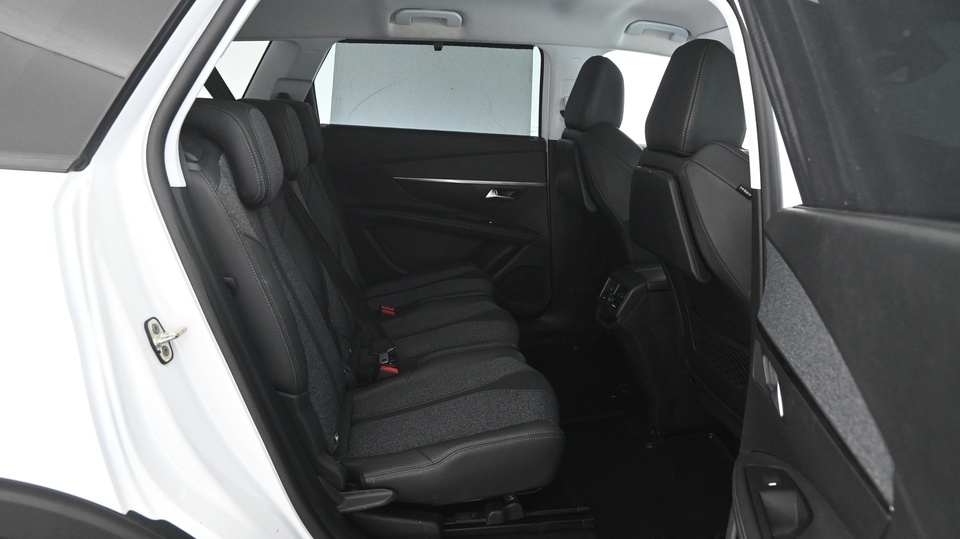 Peugeot 5008 vaihtoauto