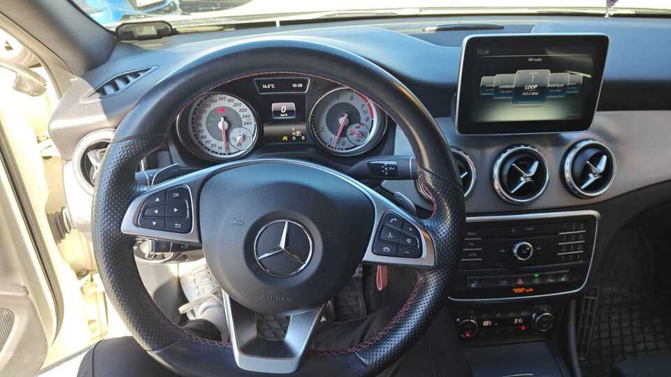 Mercedes-Benz GLA vaihtoauto