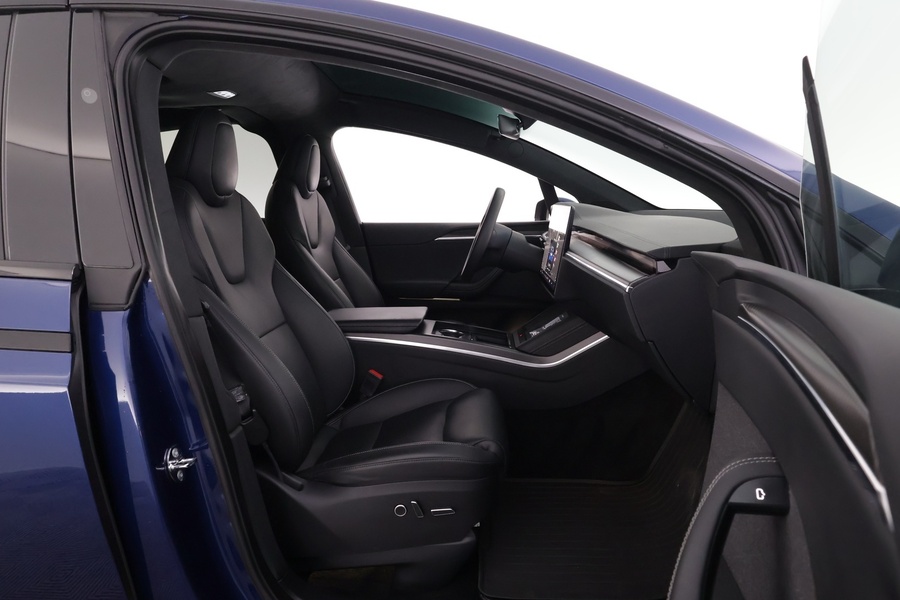 Tesla Model X vaihtoauto