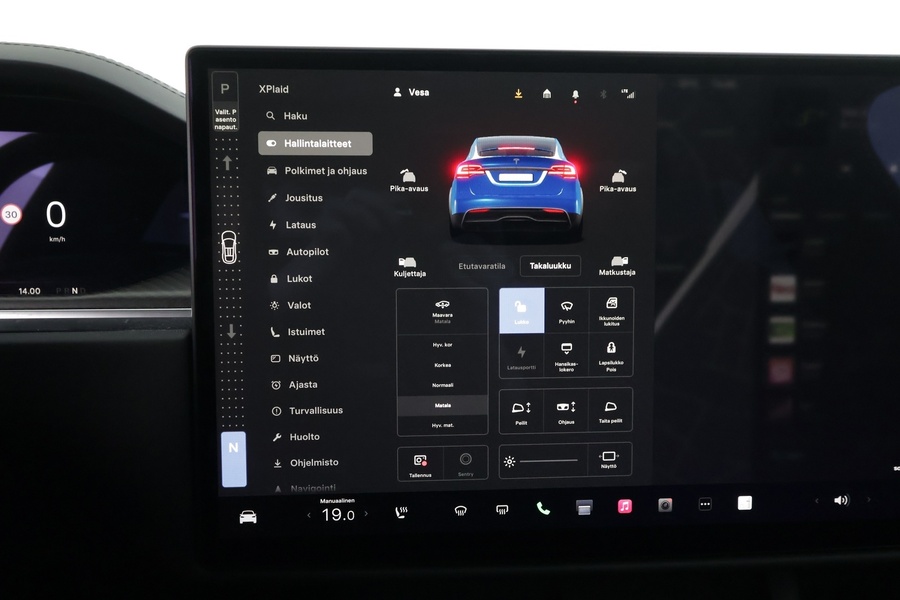 Tesla Model X vaihtoauto