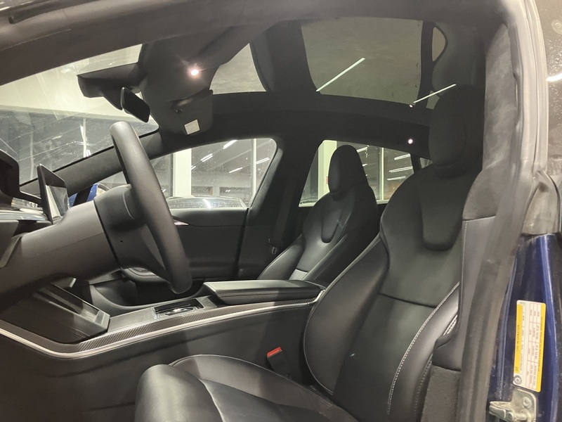 Tesla Model S vaihtoauto