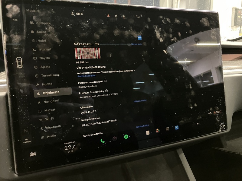 Tesla Model S vaihtoauto