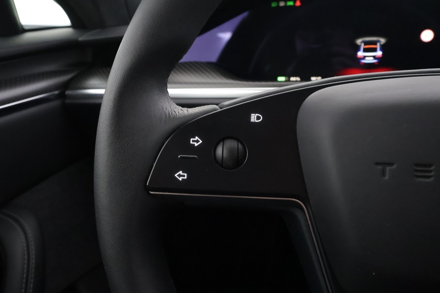 Tesla Model S vaihtoauto