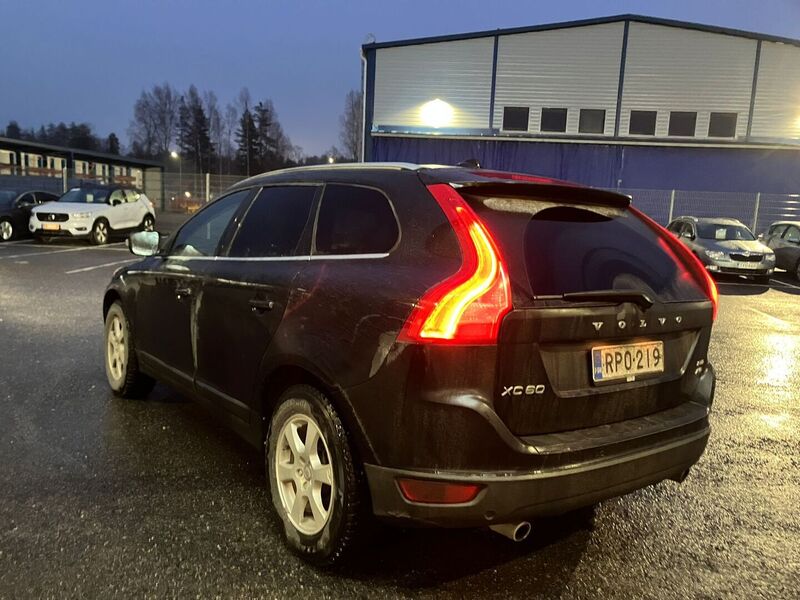 Volvo XC60 vaihtoauto