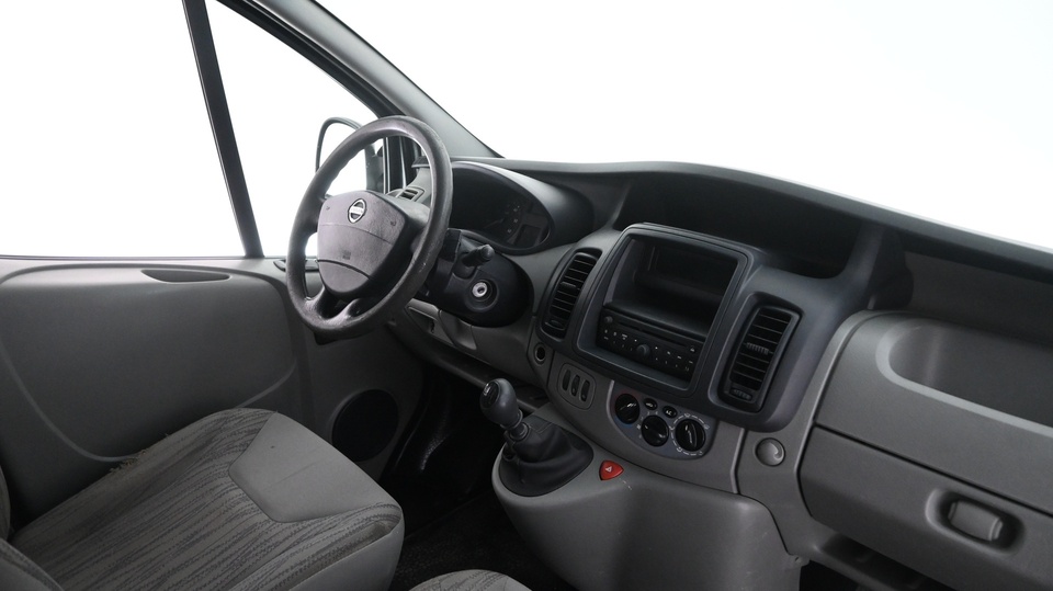 Nissan Primastar vaihtoauto