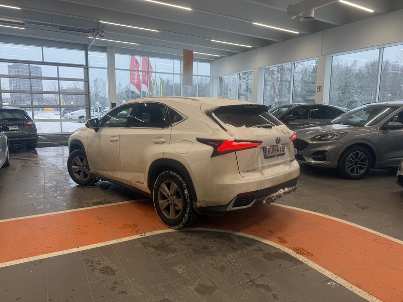 Lexus NX vaihtoauto