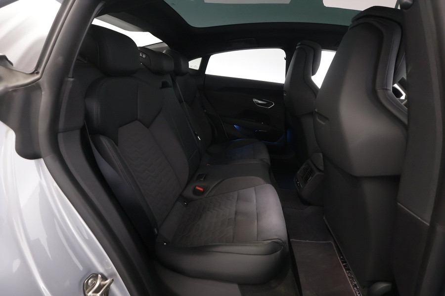 Audi e-tron GT vaihtoauto