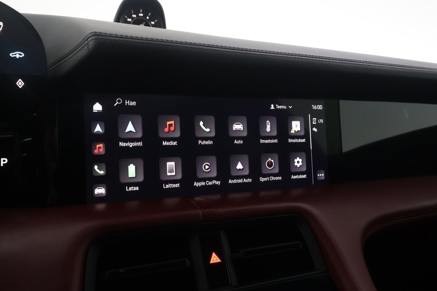 Porsche Taycan vaihtoauto