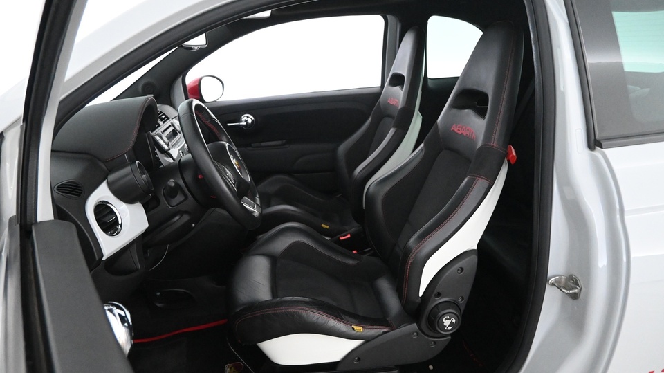 Fiat-Abarth 500 vaihtoauto