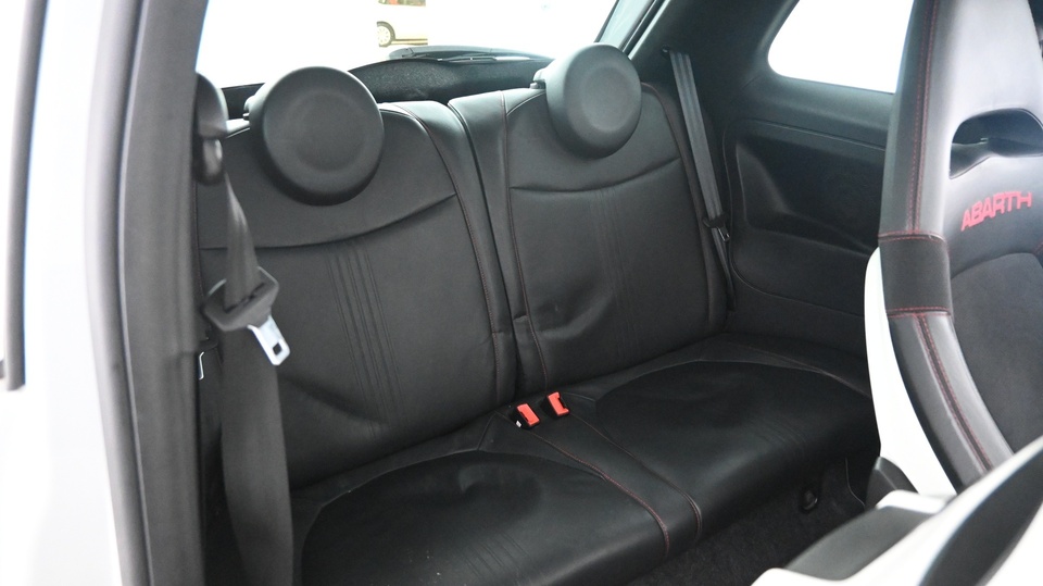 Fiat-Abarth 500 vaihtoauto