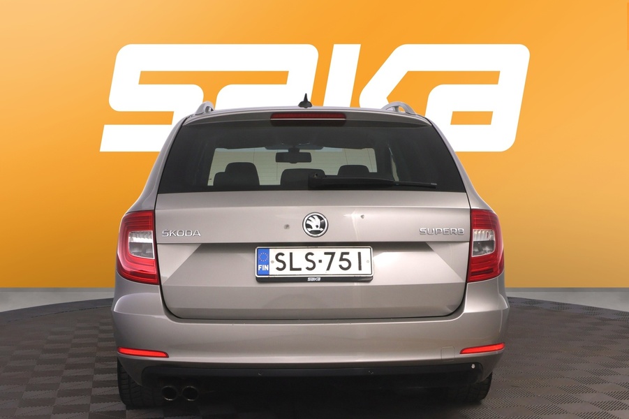 Skoda Superb vaihtoauto