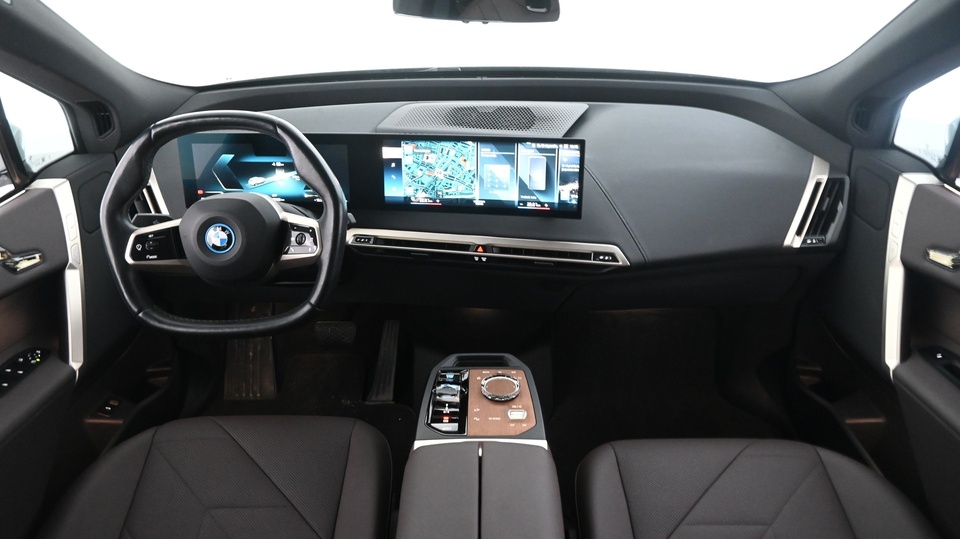 BMW iX vaihtoauto